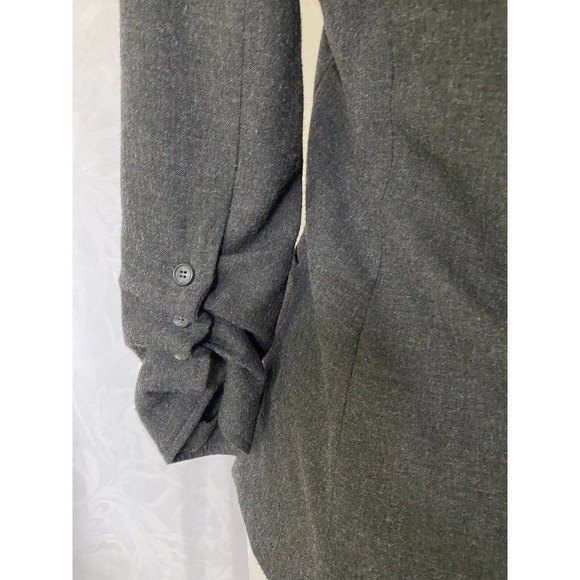 Elizabeth and James Ponte Jacket Blazer Gray 3/4 Ruched Sleeve Barnes On… - Picture 6 of 8